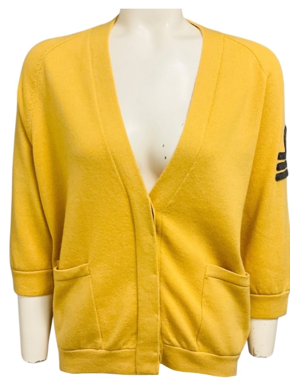 BRUNELLO CUCINELLI MUSTARD YELLOW CASHMERE KNIT CARDIGAN SWEATER WITH MONILI